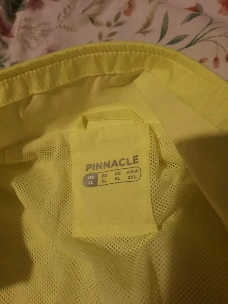 Cycling jacket - Image 3