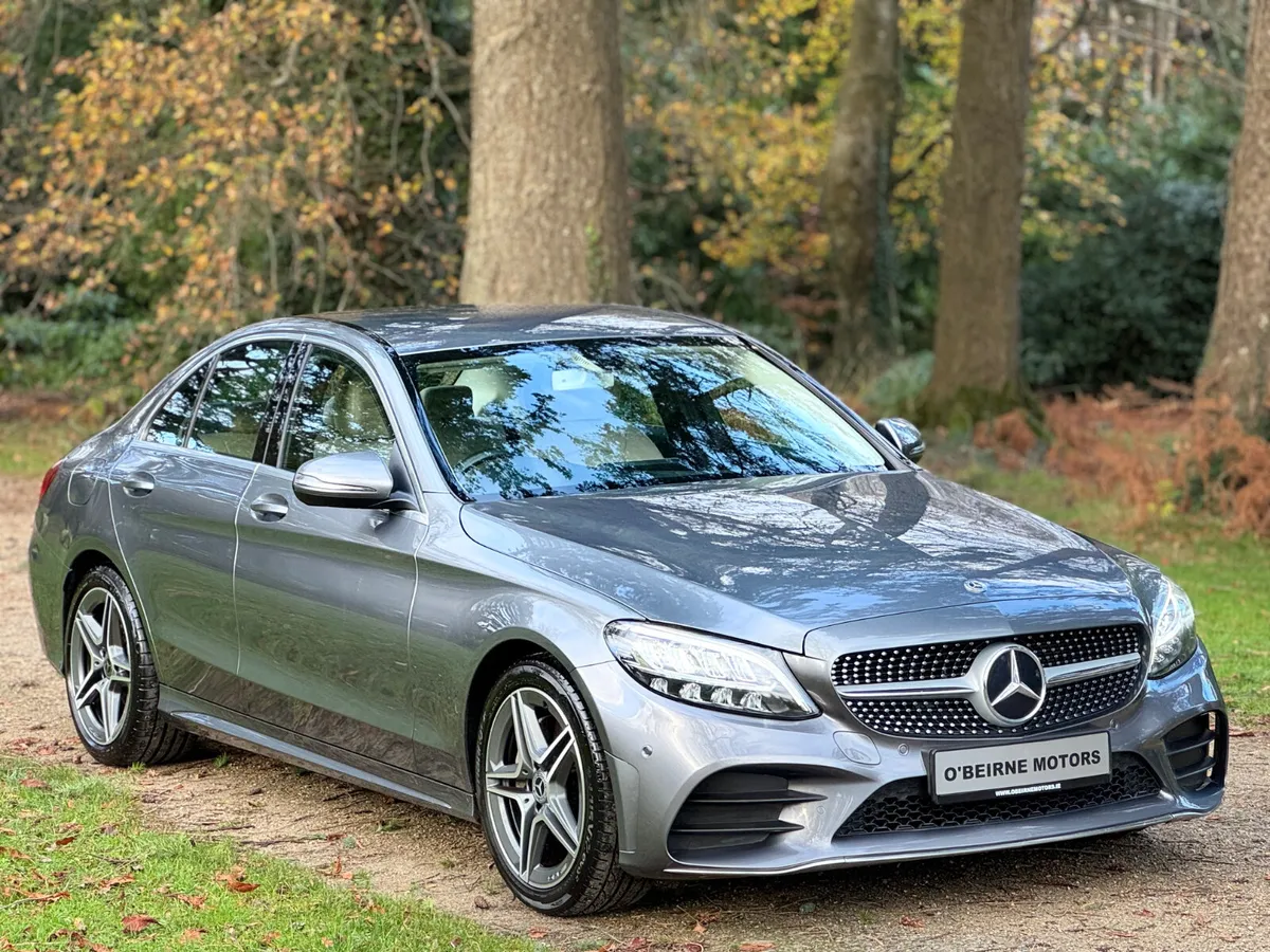 C200 AMG * SELF CHARGING HYBRID * - Image 2