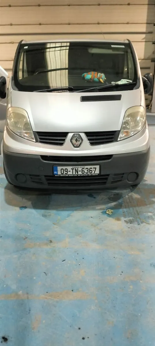 Renault Traffic Crew Cab - Image 2