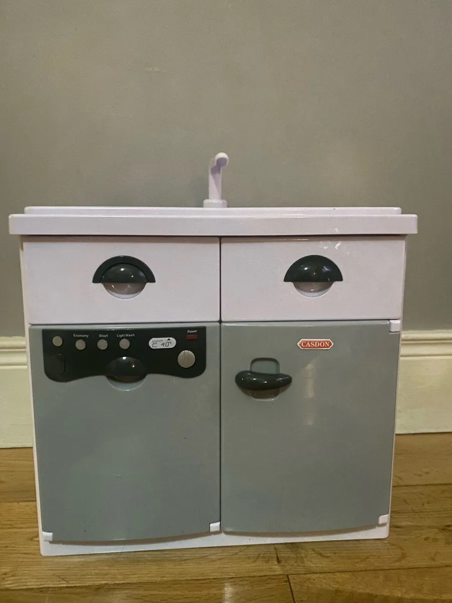 Dolls sink, fridge and freezer - Image 1