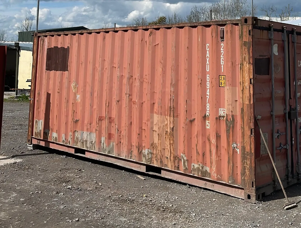 20ft Shipping container