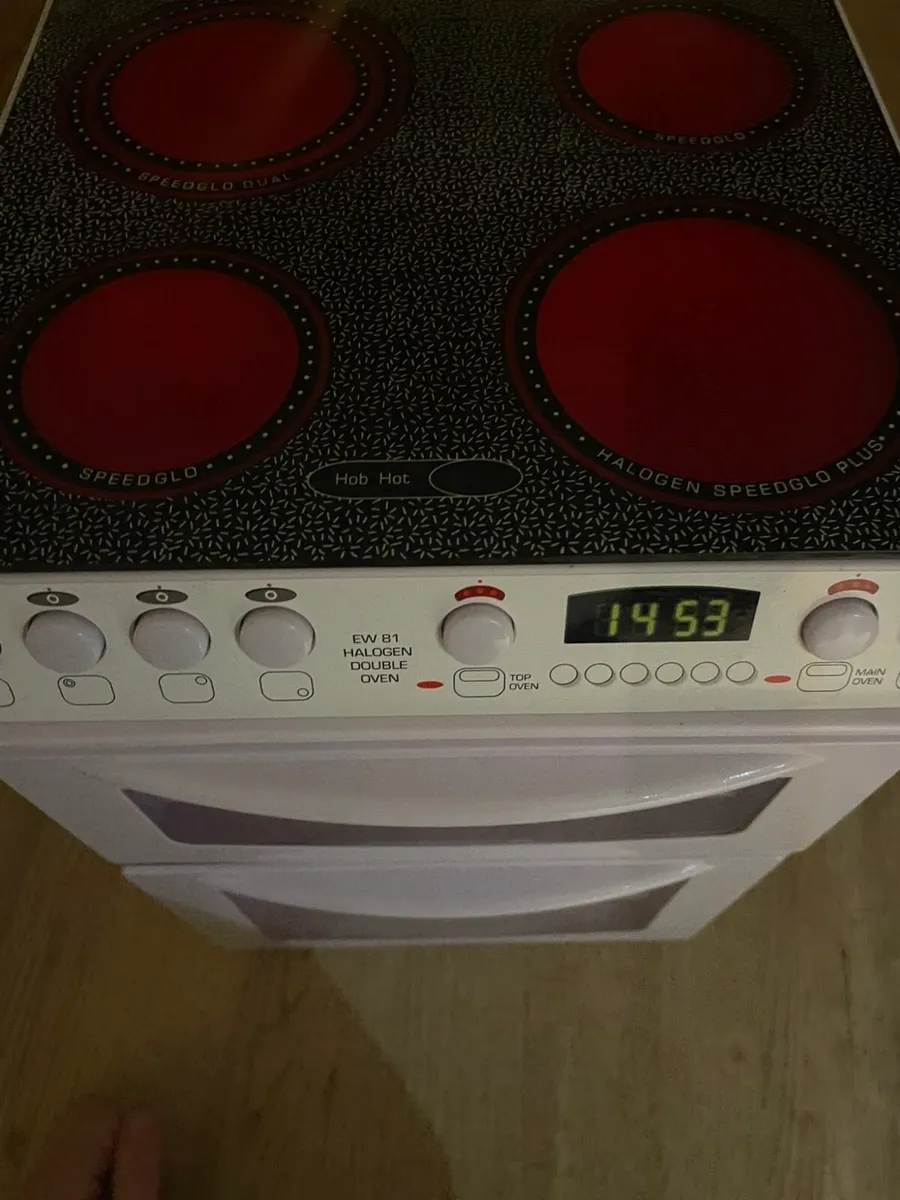 Oven and hob battery operated - Image 3