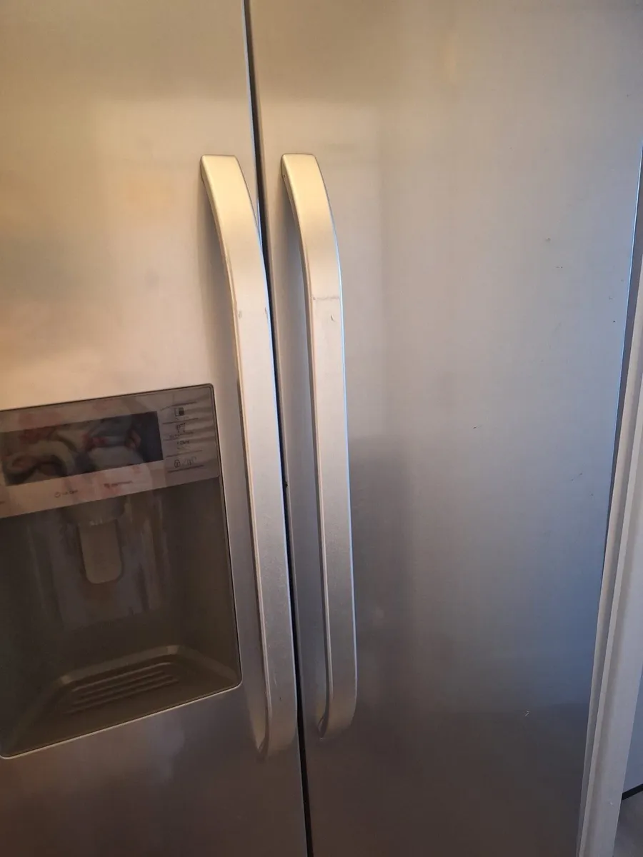 Hotpoint American Style Fridge Freezer - Image 1