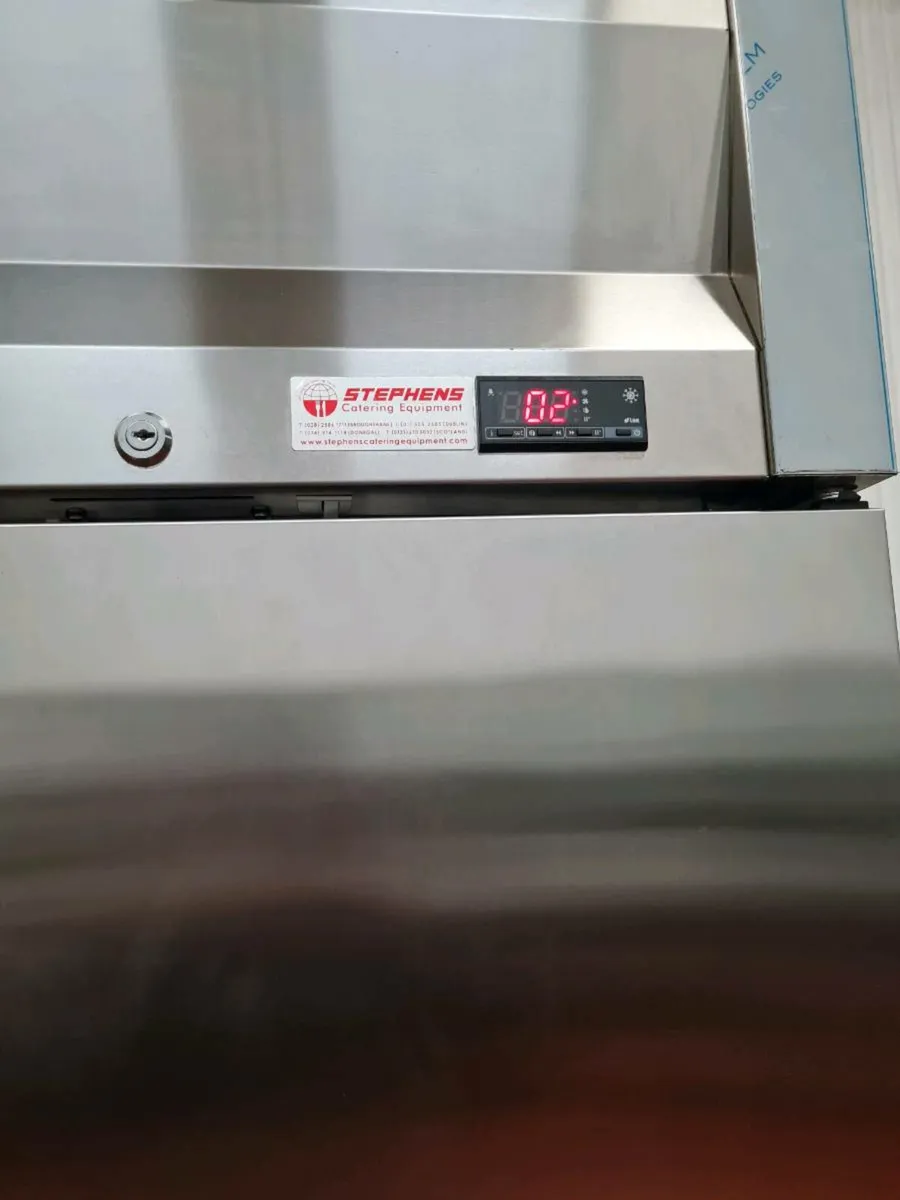 Ex Demo Double Door Fridge - Image 2