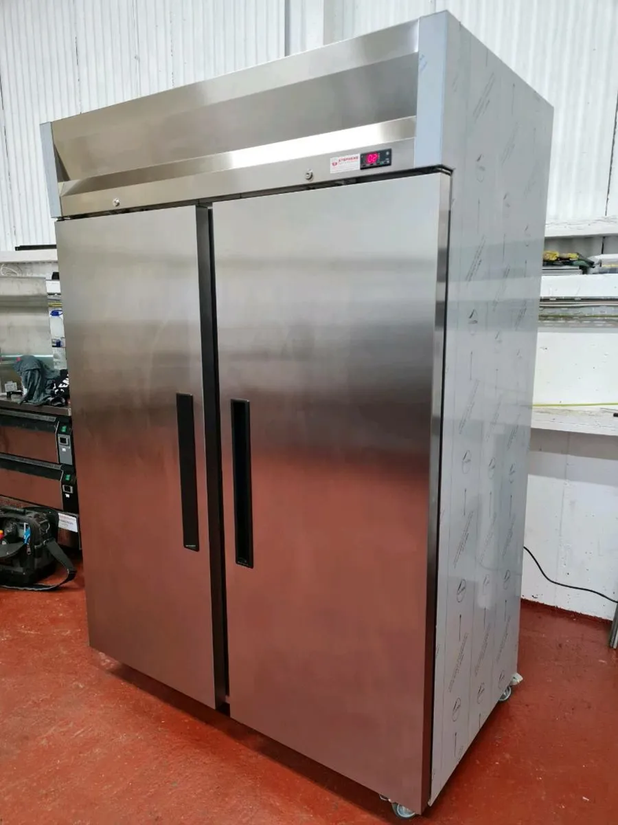 Ex Demo Double Door Fridge - Image 3