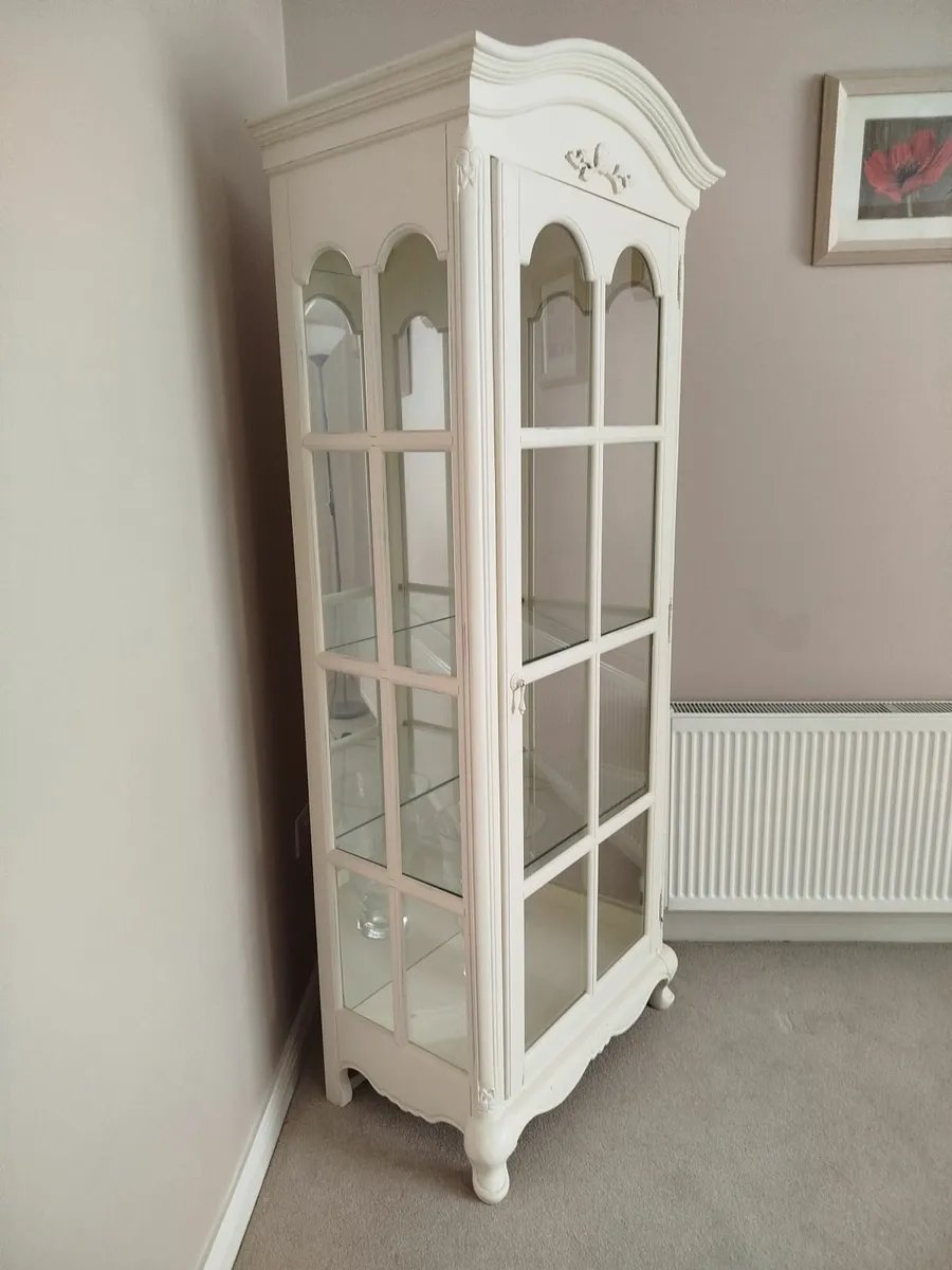 Display Cabinet - Image 2