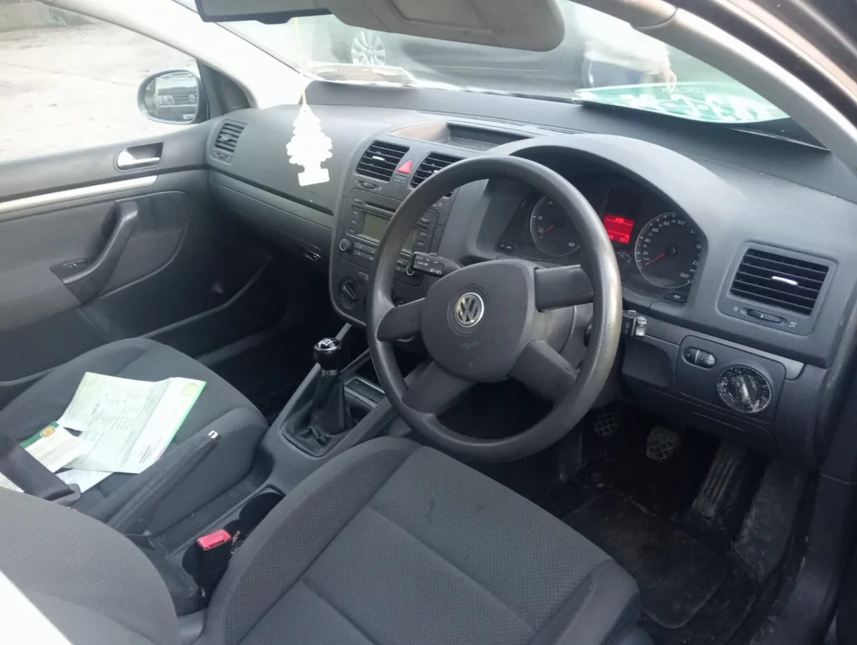 Volkswagen Golf 2005 07/26 nct - Image 2