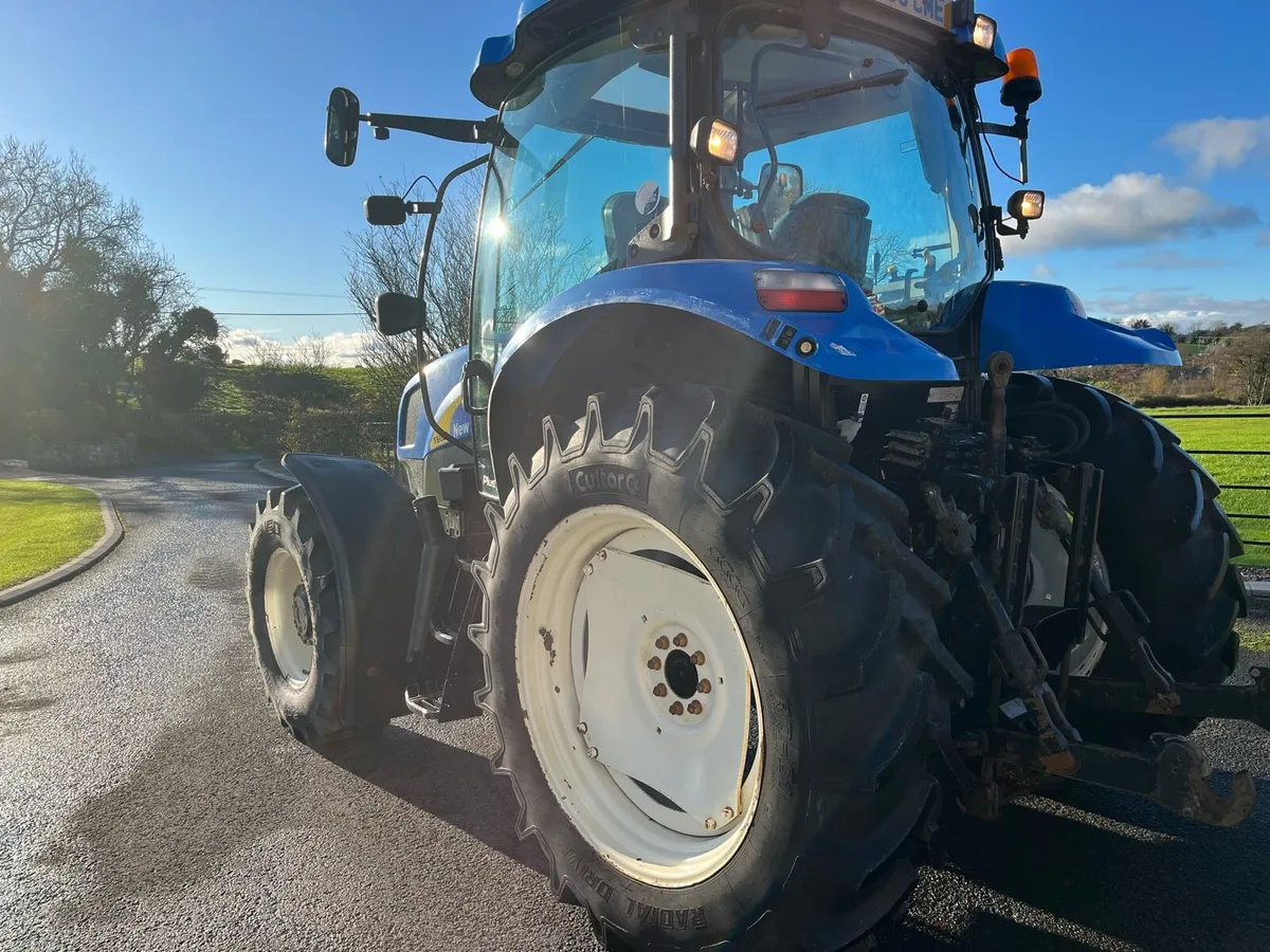 New Holland T6020 - Image 3