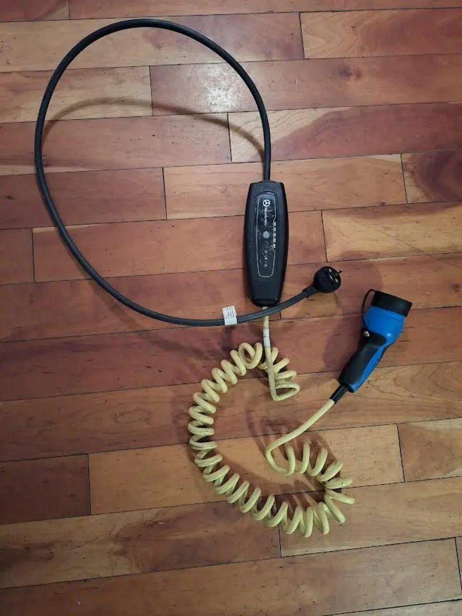 EV Charge cable PHEV - Image 2