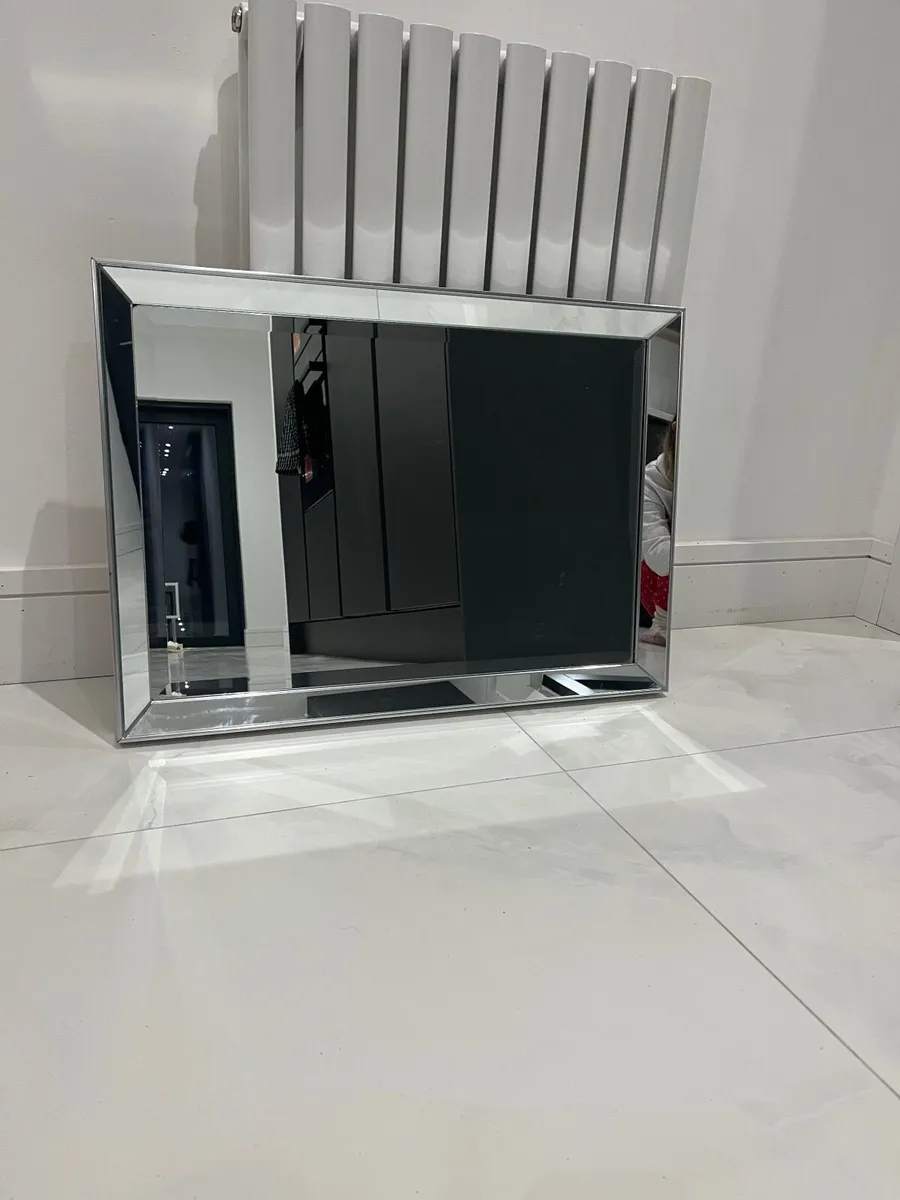 Silver/chrome mirror - Image 1