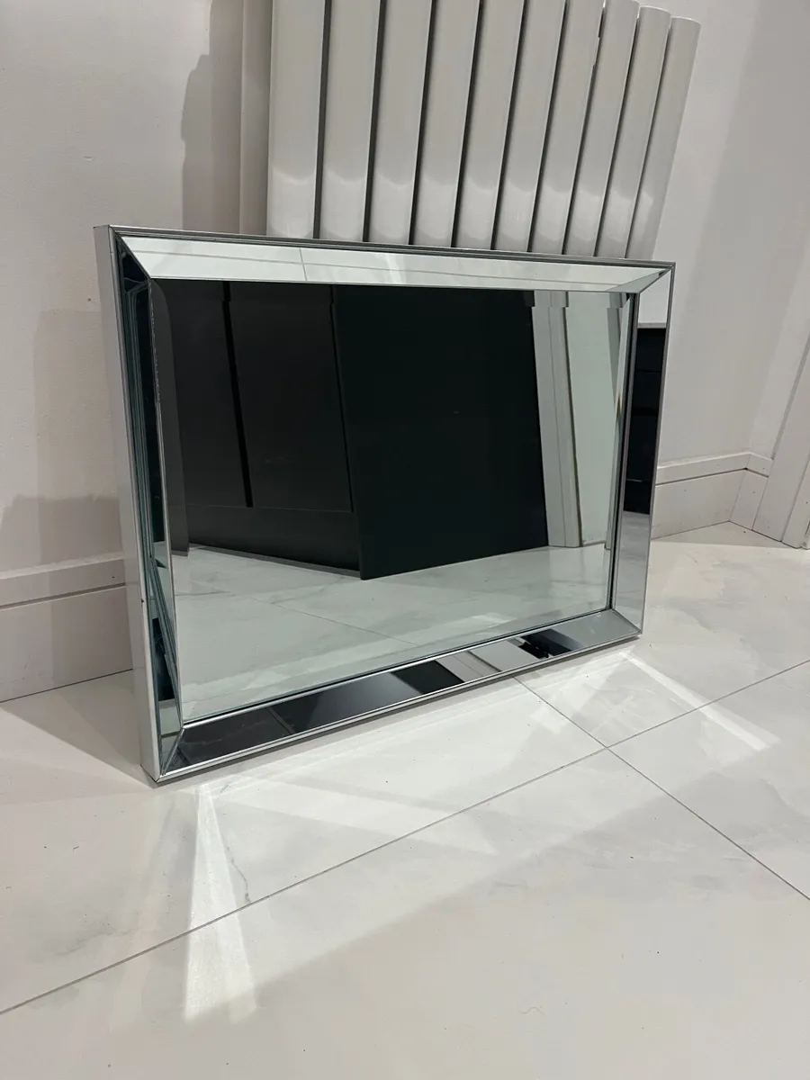 Silver/chrome mirror - Image 2