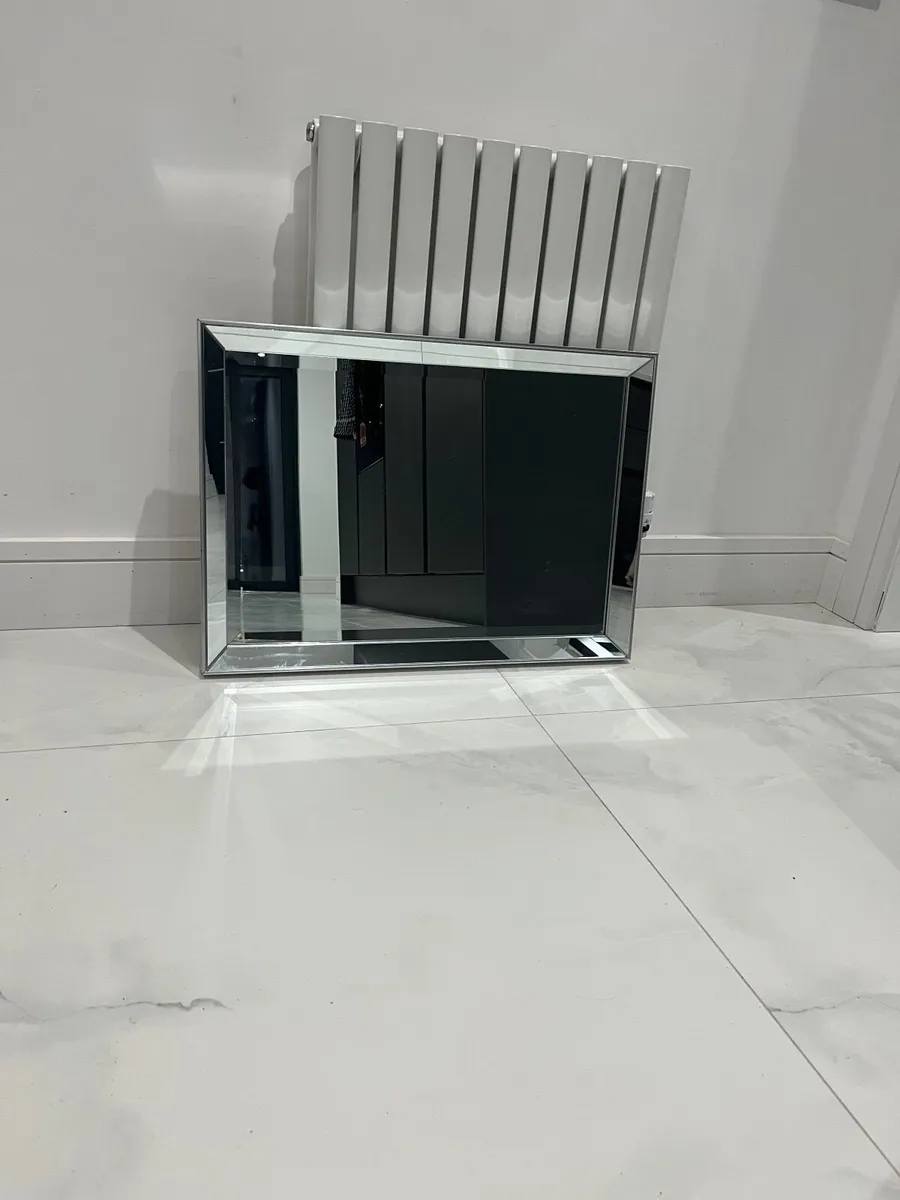 Silver/chrome mirror - Image 4