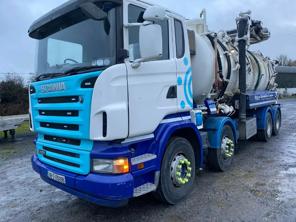 Scania  R420 Vac truck - Image 1
