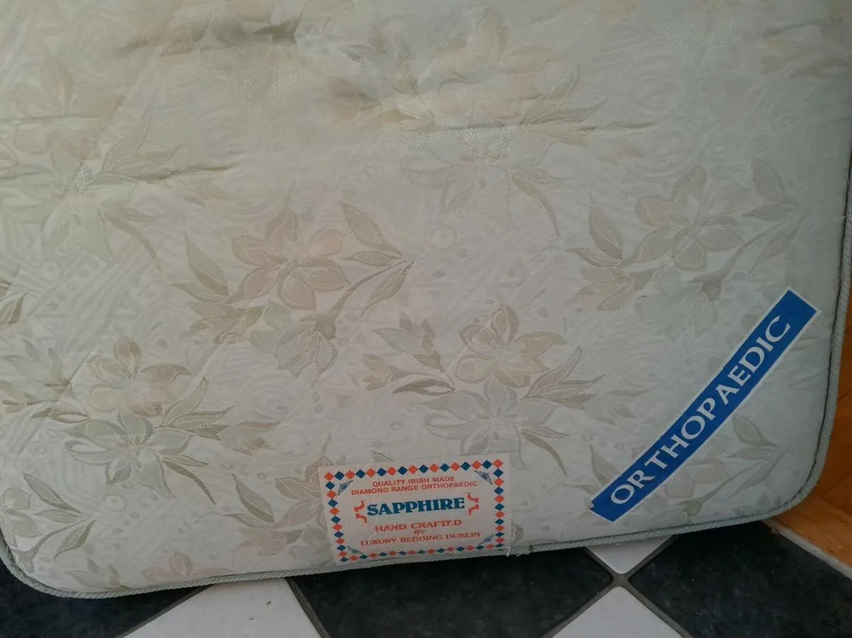 Single Bed - Image 2