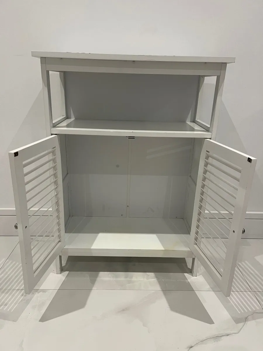 Bathroom/utility cabinet - Image 2