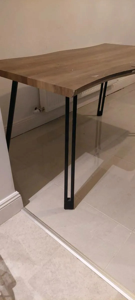 Kitchen Table - Image 3