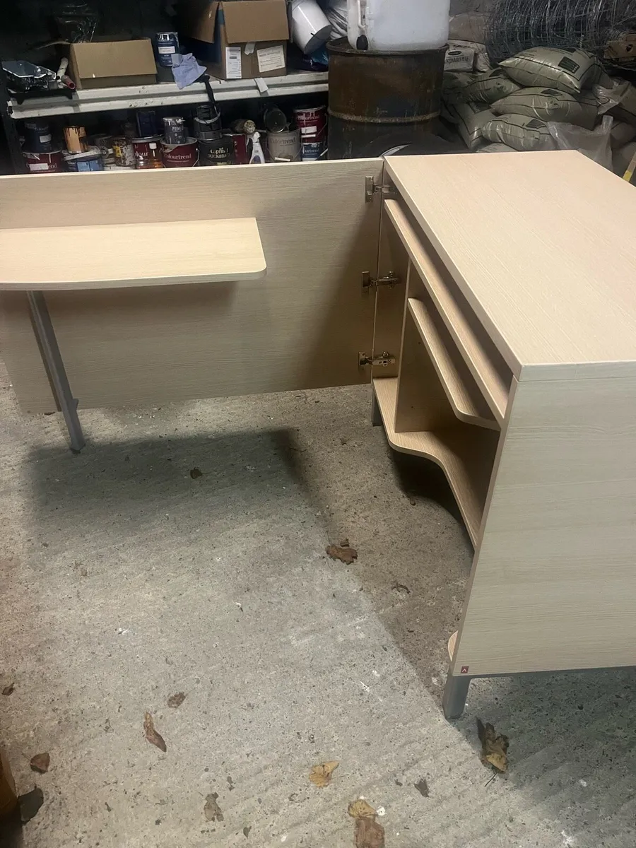 Home office desk - Image 3