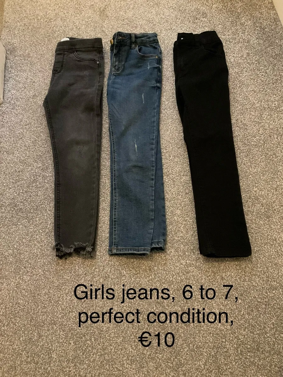 Girls jeans, 6 to 7, perfect condition