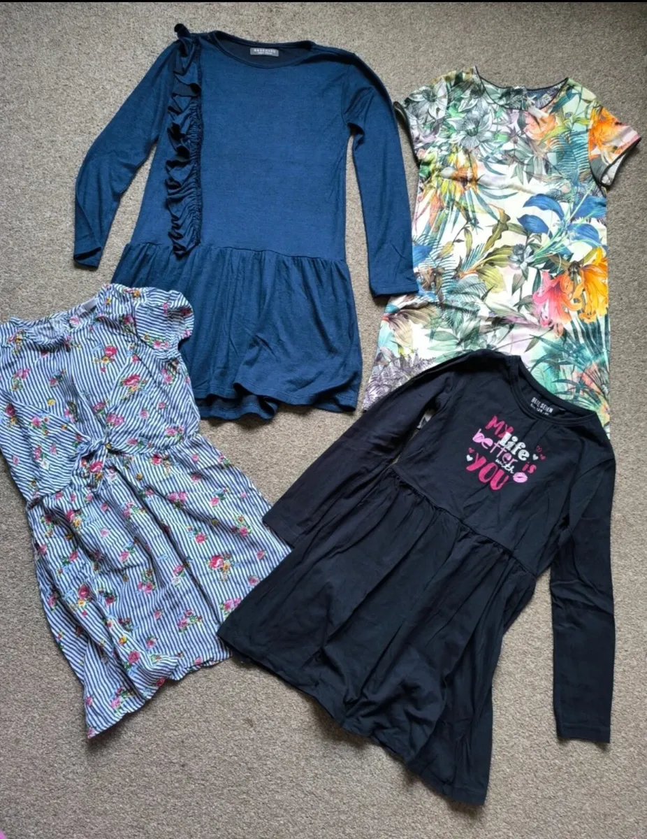 Girls bundle for 8-9 years of old - Image 1