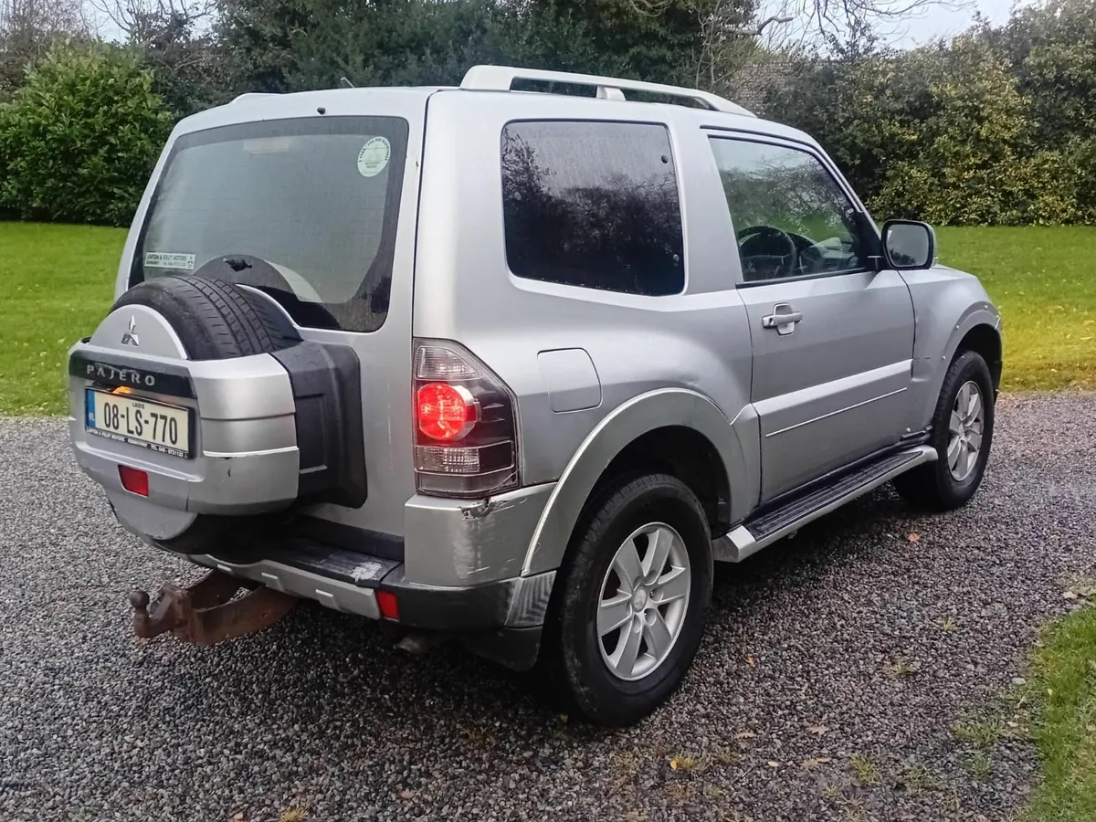 Mitsubishi Pajero 2008 - Image 3