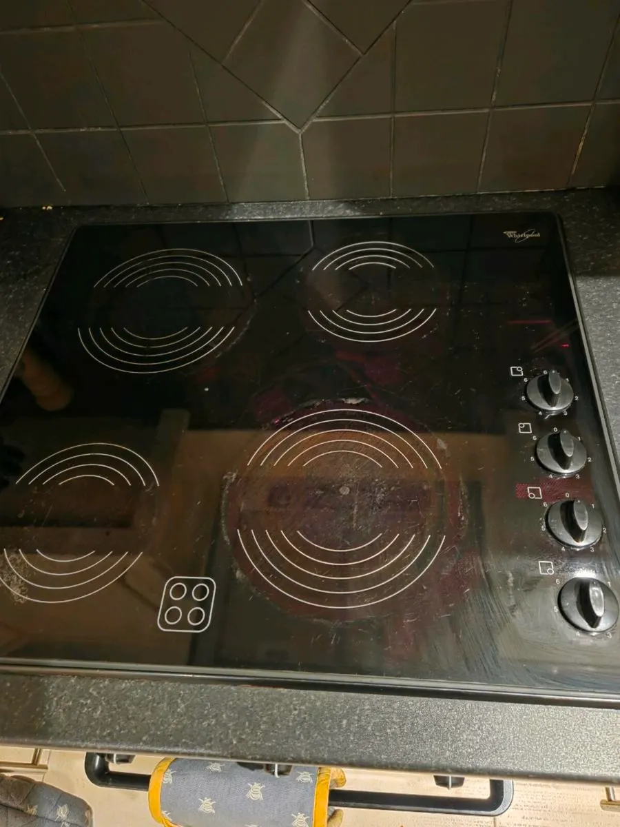 Hob cooker - Image 1