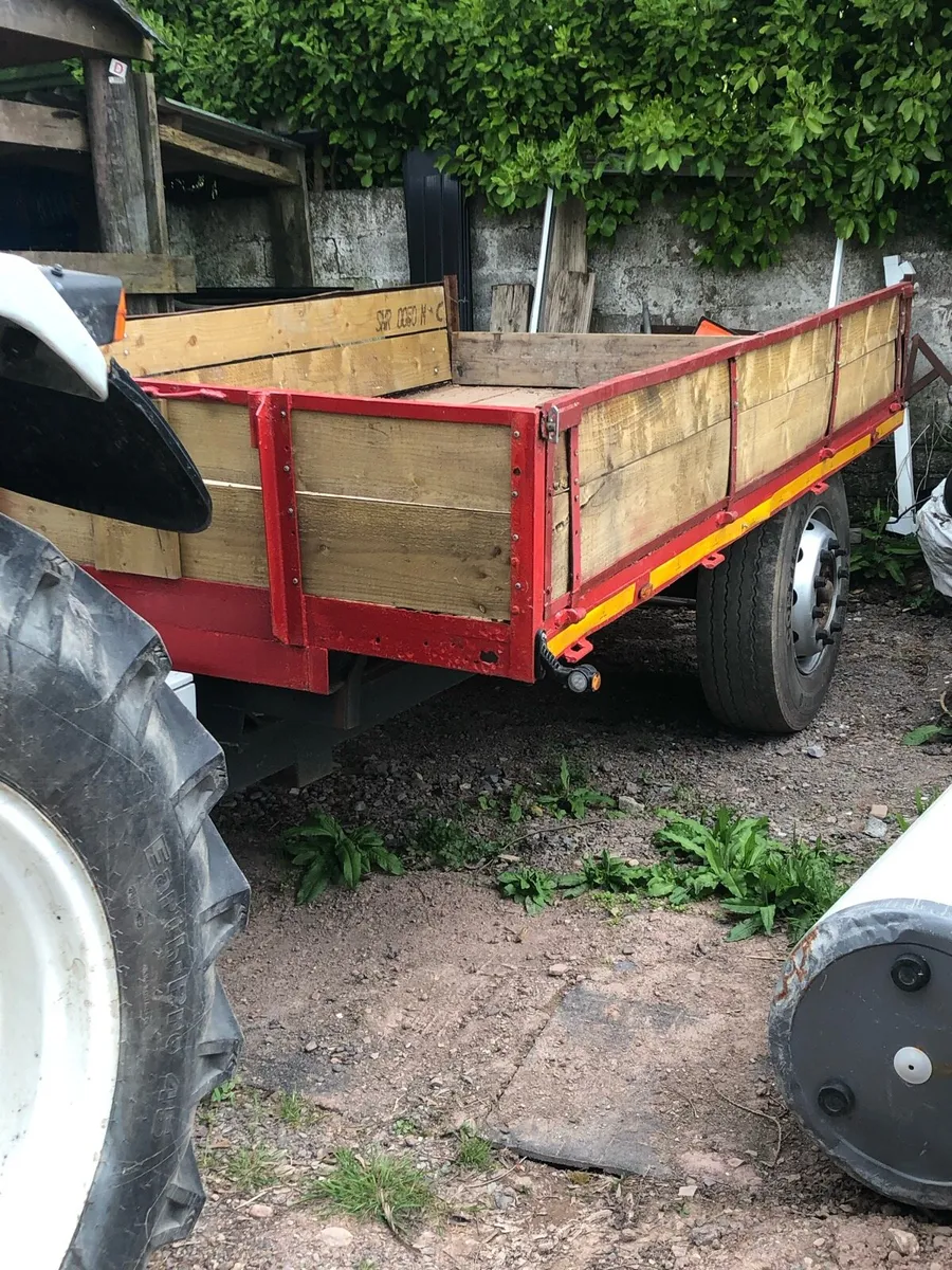 Tipping trailer - Image 1