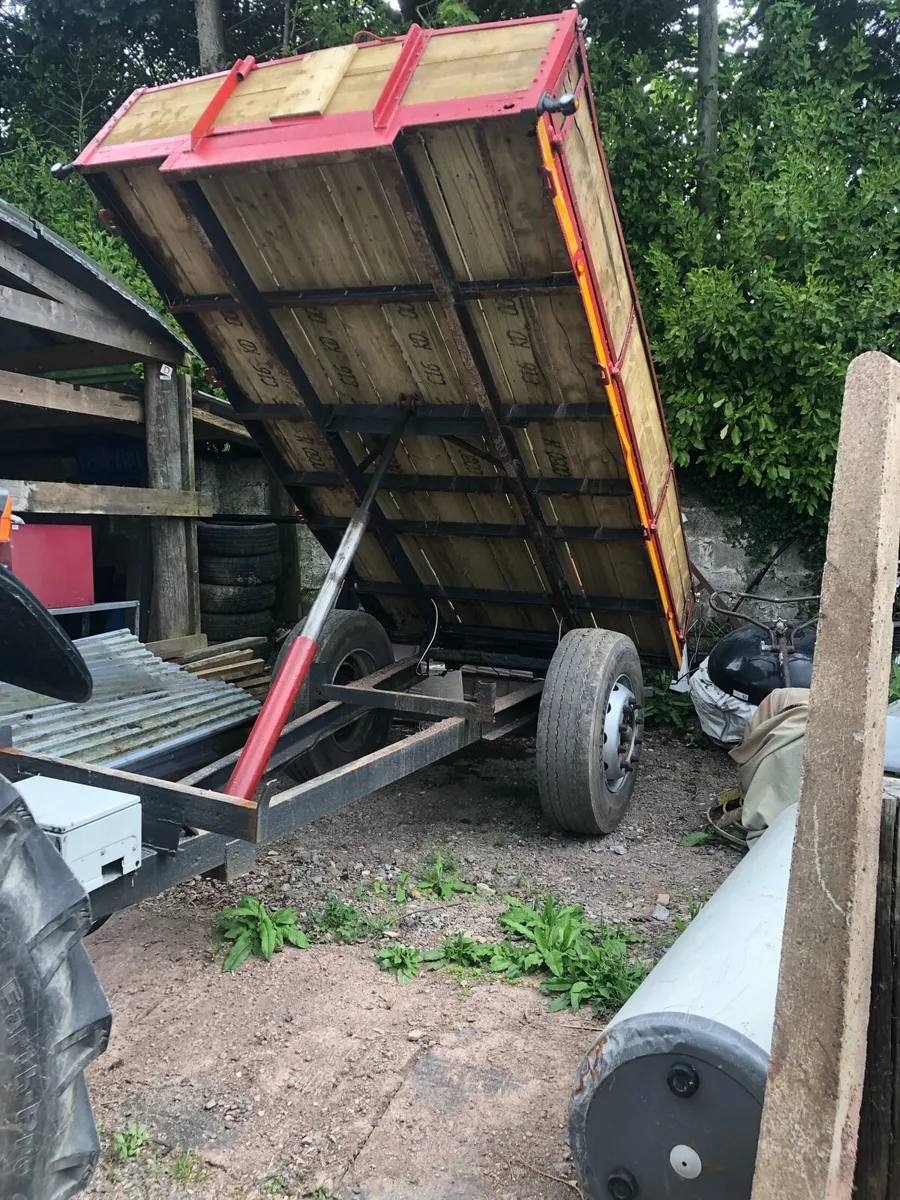 Tipping trailer - Image 3