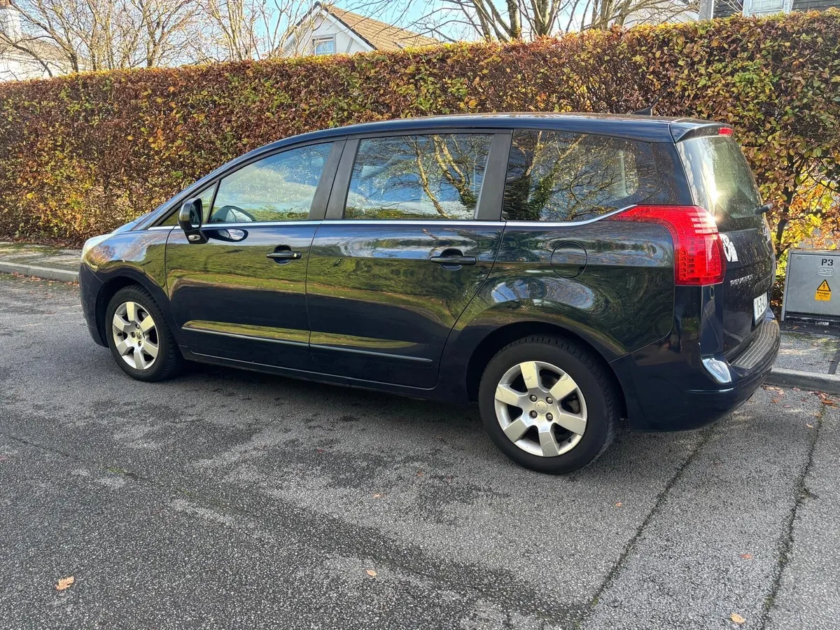 Really nice Peugeot 5008..197kms!! NCT 10/26!! - Image 3