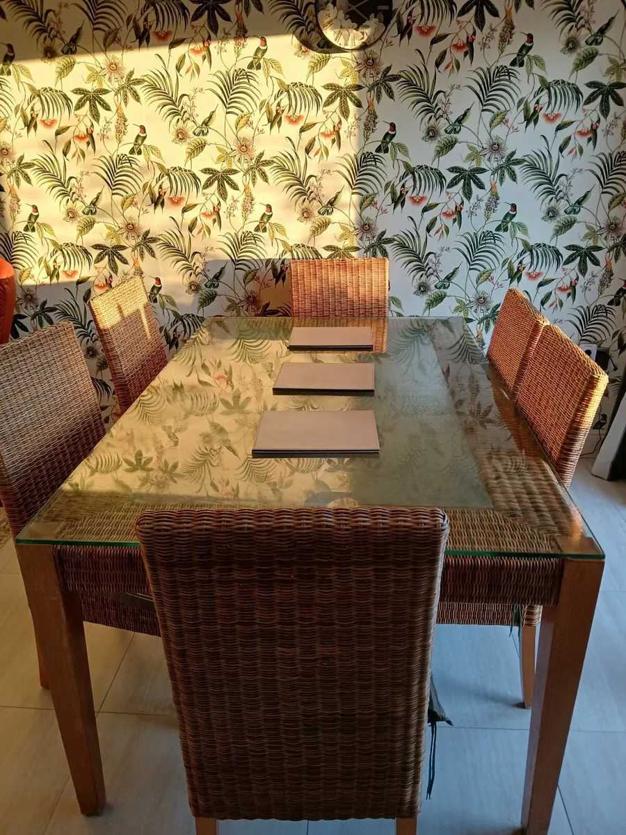 Diningroom Table and Six Chairs - Image 2