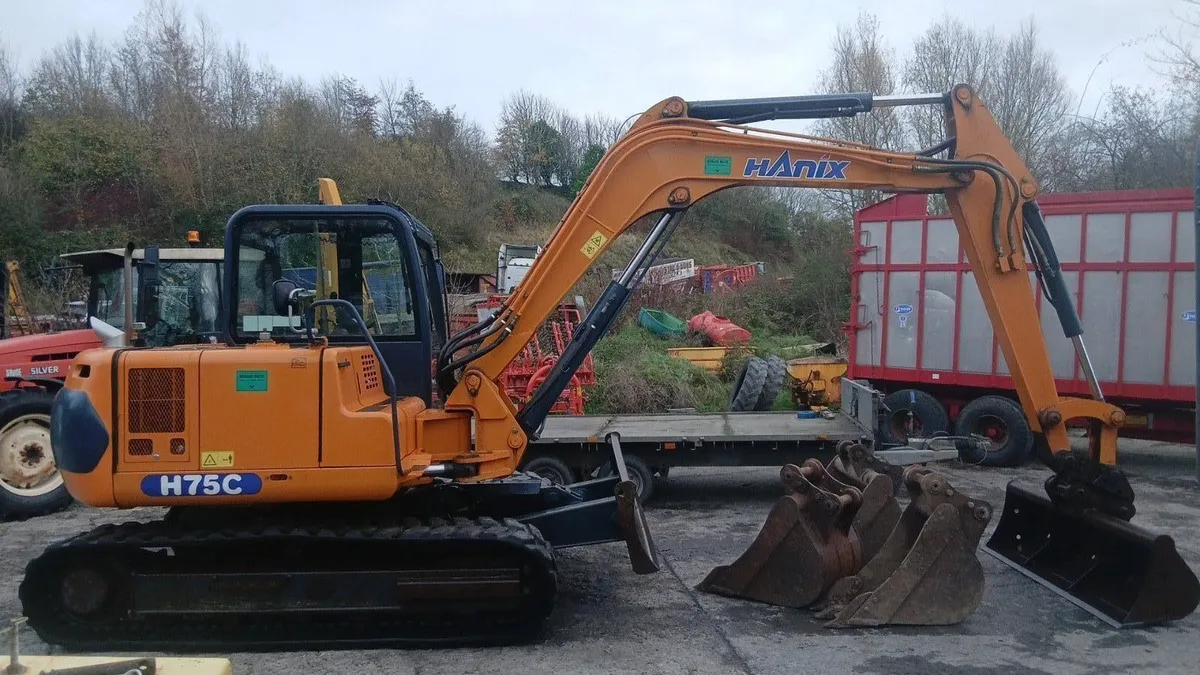 HANIX 7.5 TON - Image 4