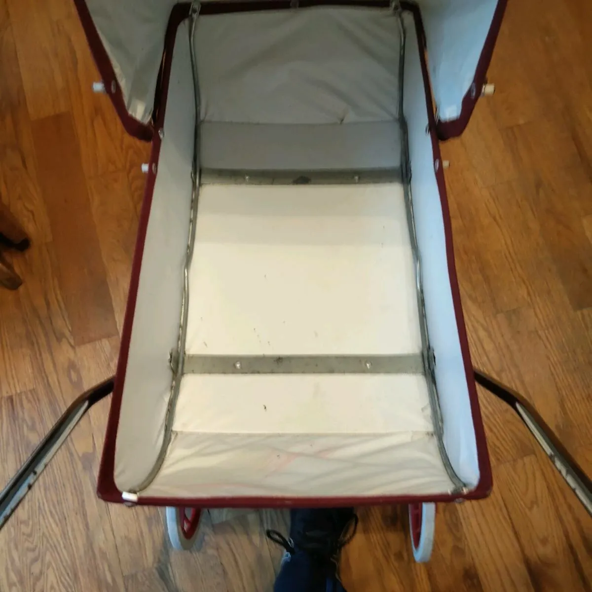 Childs Pram - Image 3