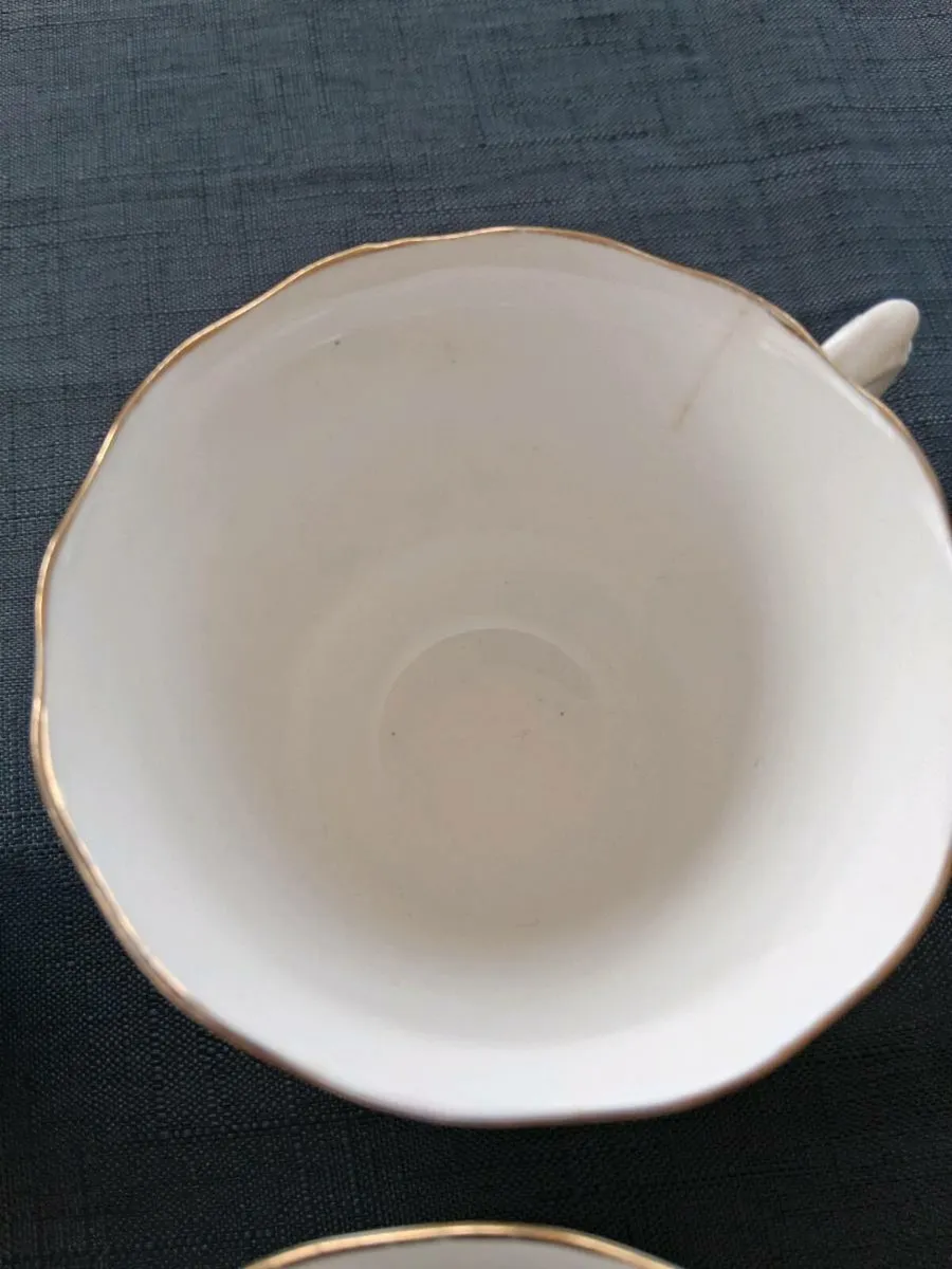 English Bone China Teaset - Image 3