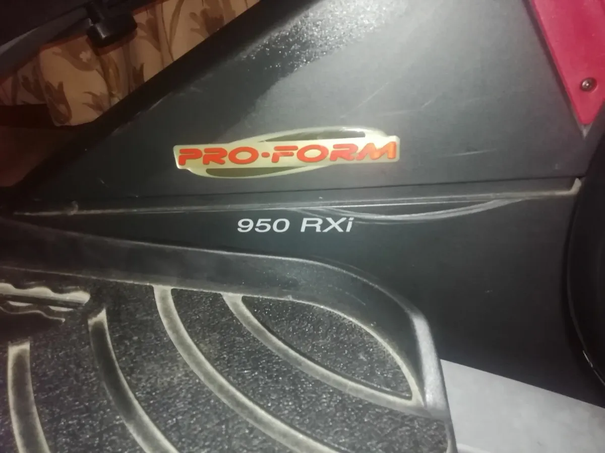 Cross trainer - Image 2