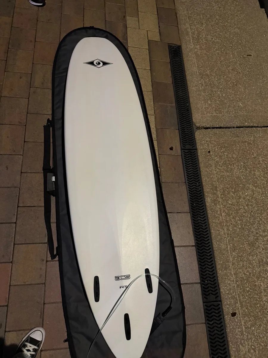 BIC 7’3” Mini-Malibu Surfboard - Image 3