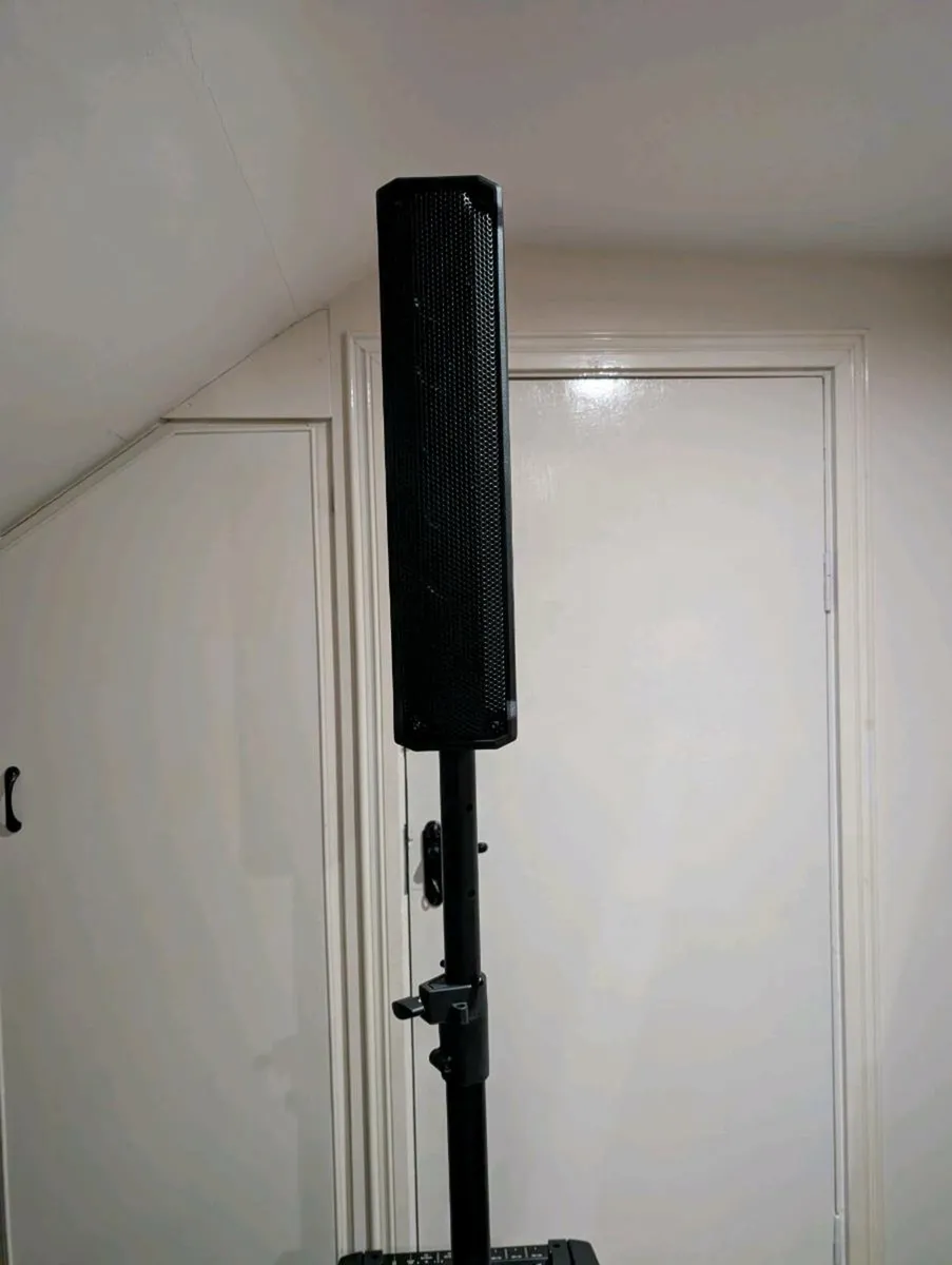 RCF JMix8 with warranty until 2027 - Image 2