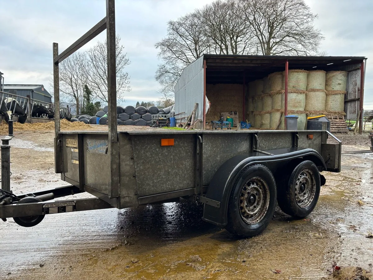 Dooley Tradesman 8x4 - Image 1