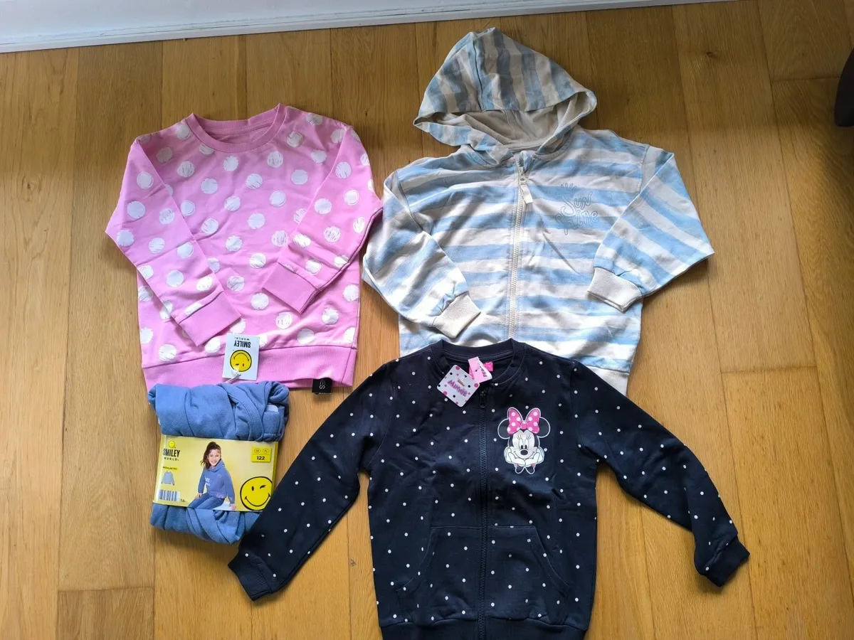 4 brand new jumpers for 6-7 years old (116-122cm) - Image 1