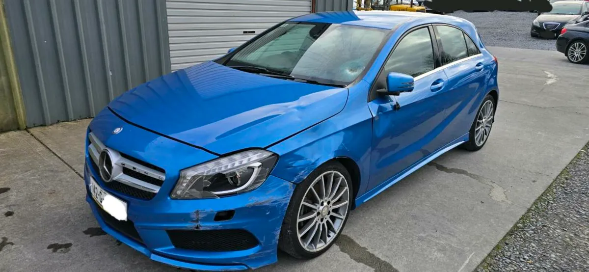 142 MERCEDES A180 AUTO - Image 1