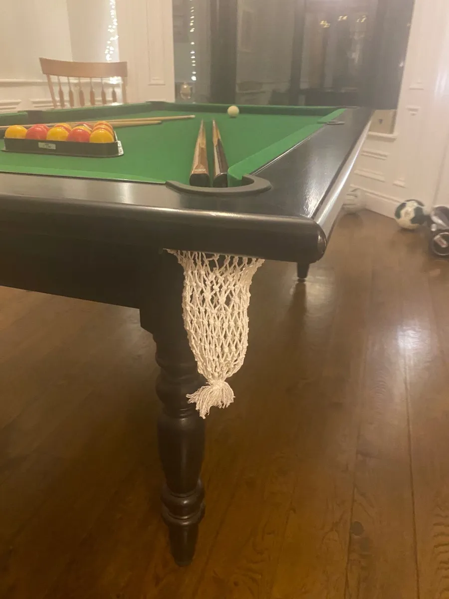 Pool table - Image 2
