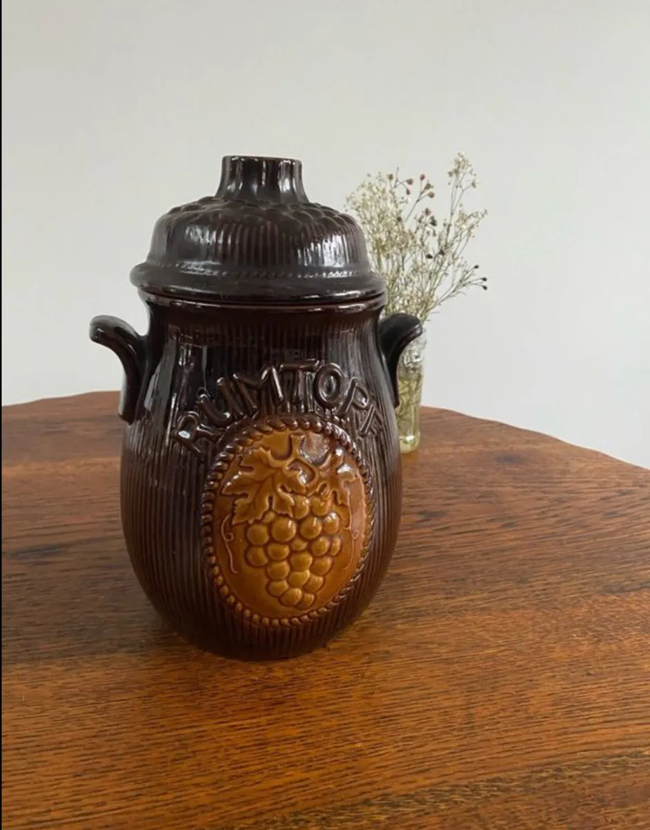 Vintage West German Rumtoph Jar and Lid - Image 4