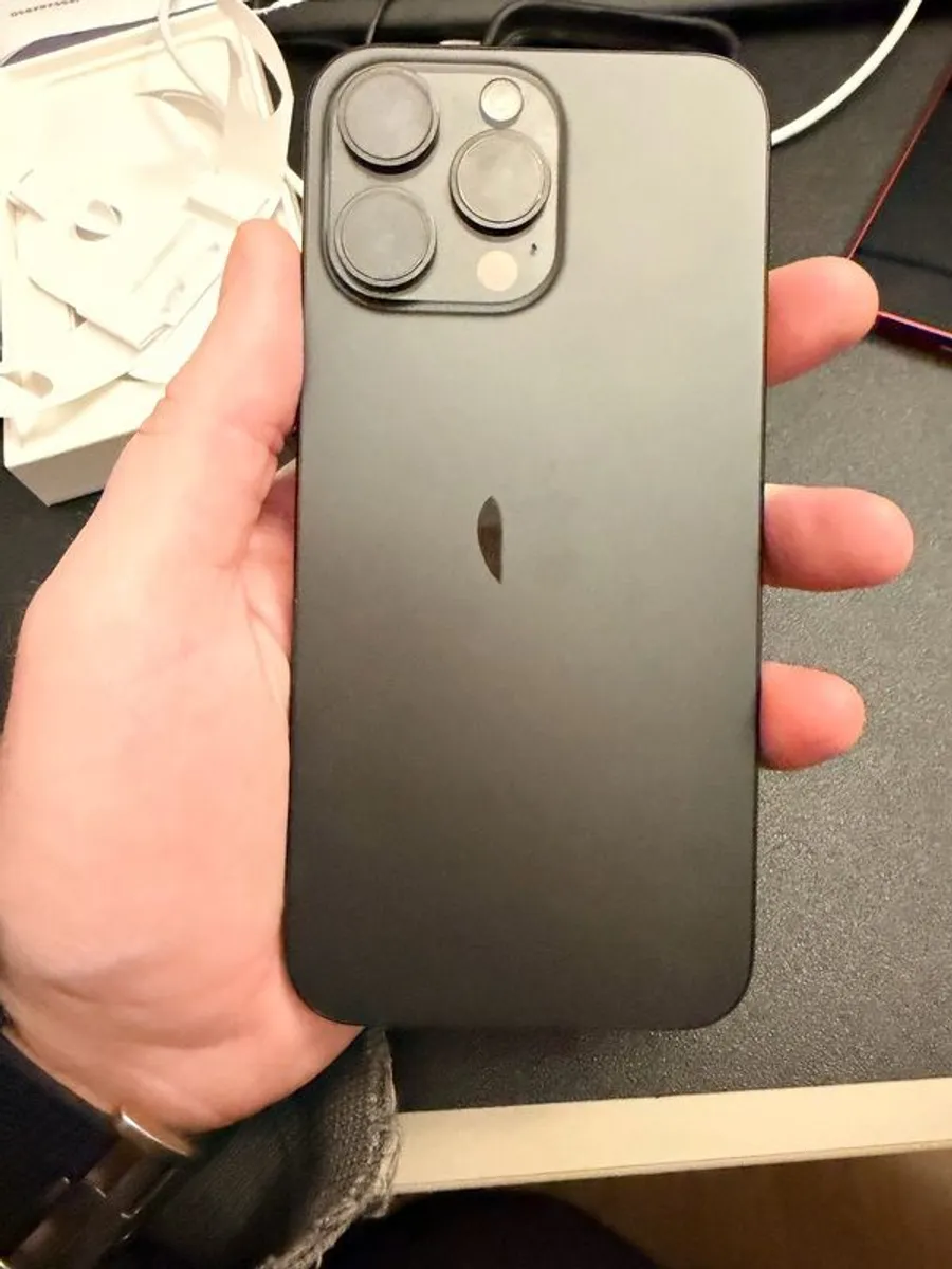 Iphone 15 Pro Max - Image 2
