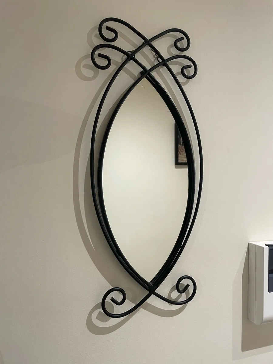 Decorative Wrought Iron Wall Mirror