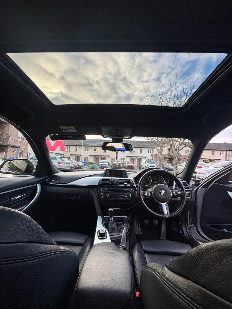 Bmw 320D Xdrive Sunroof - Image 1