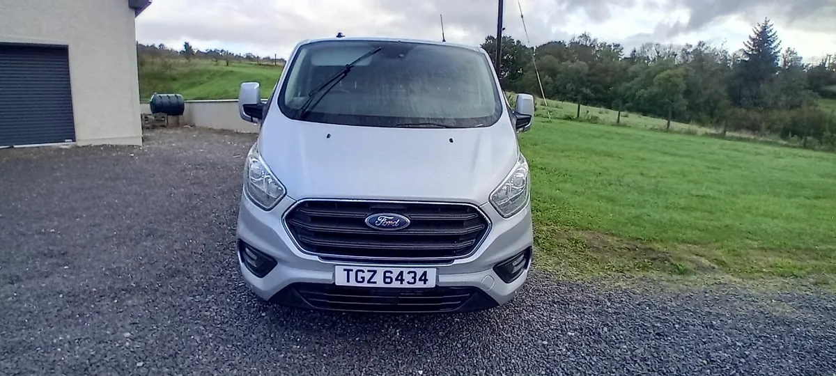 Ford Transit Custom 2021 - Image 2