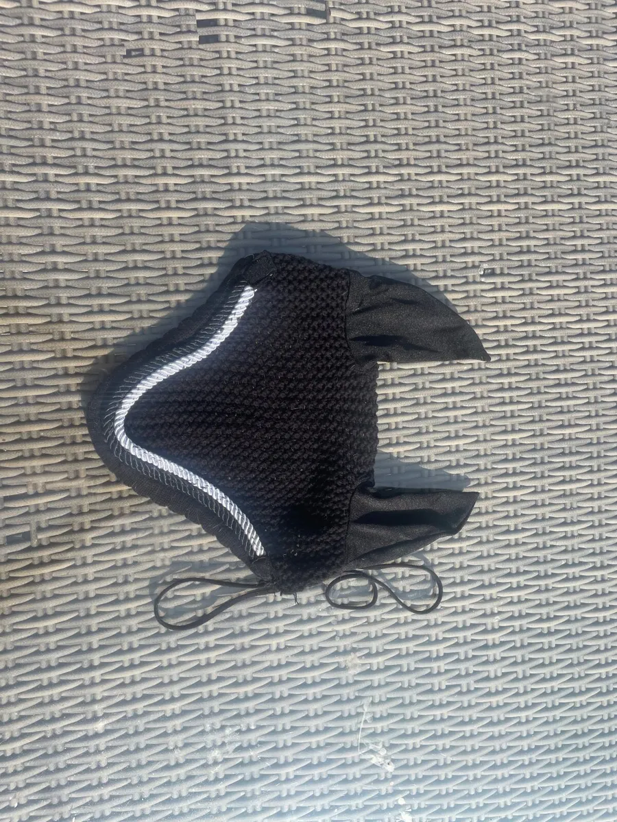 OFFERS ON ALL  Tackroom clearout good variety - Image 4