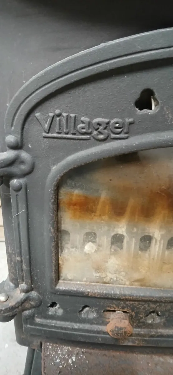 Stove / fireplace - Image 2