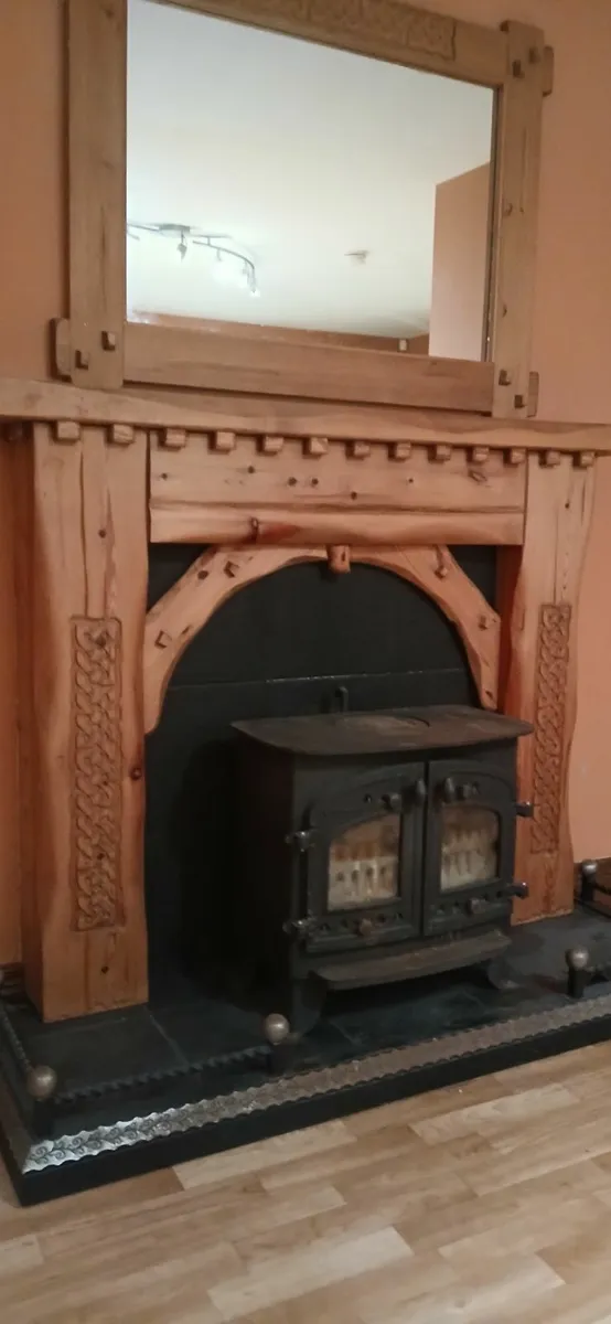 Stove / fireplace - Image 1