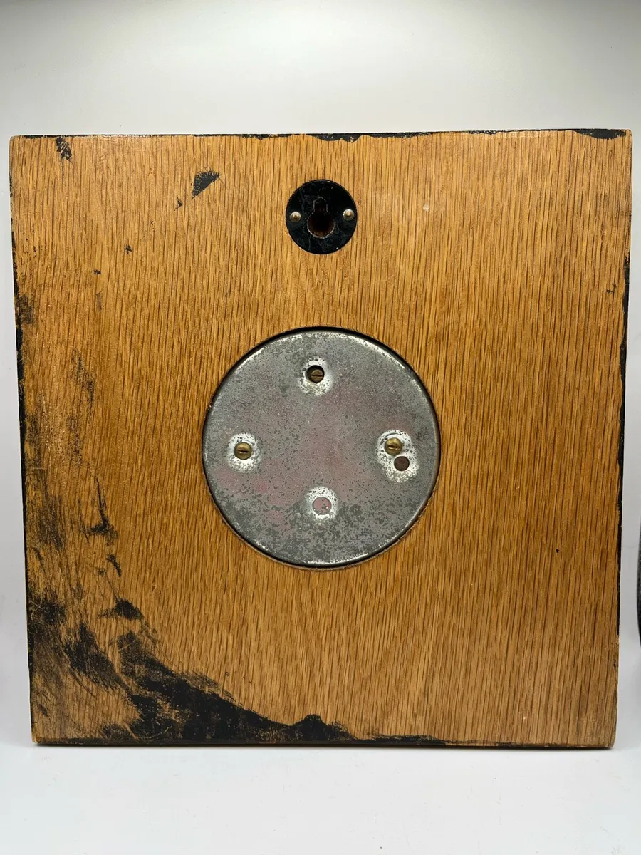 Guinness oak barometer - Image 2