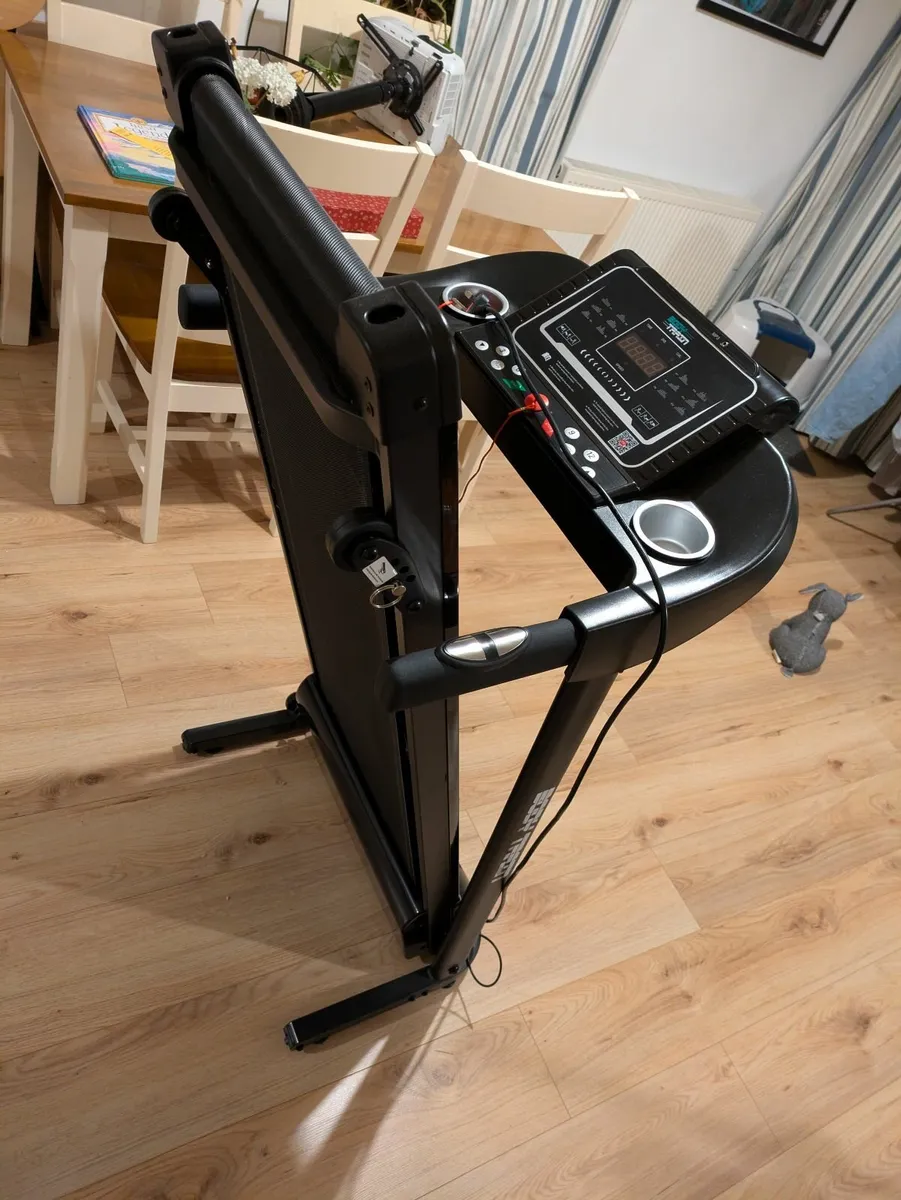 Motorized folding Bluetooth treadmill - Image 1
