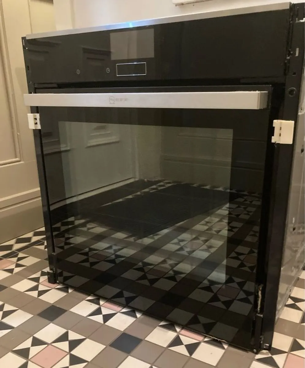Neff Oven Slide & Hide B57VS24N0B